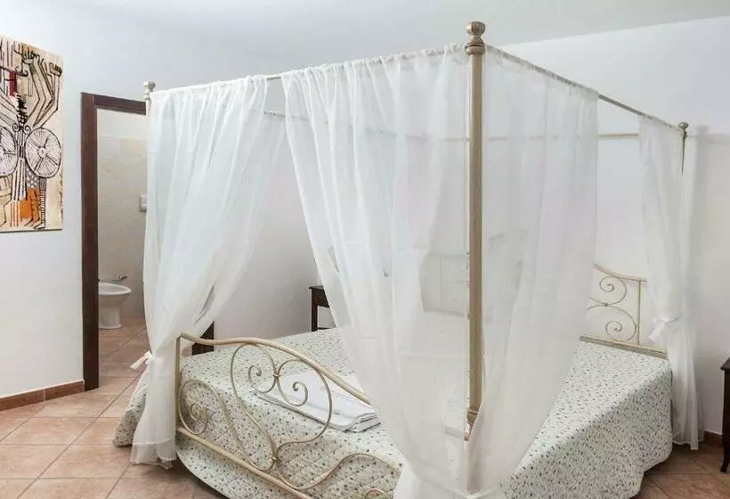 ペンション Managheri Wine Bar