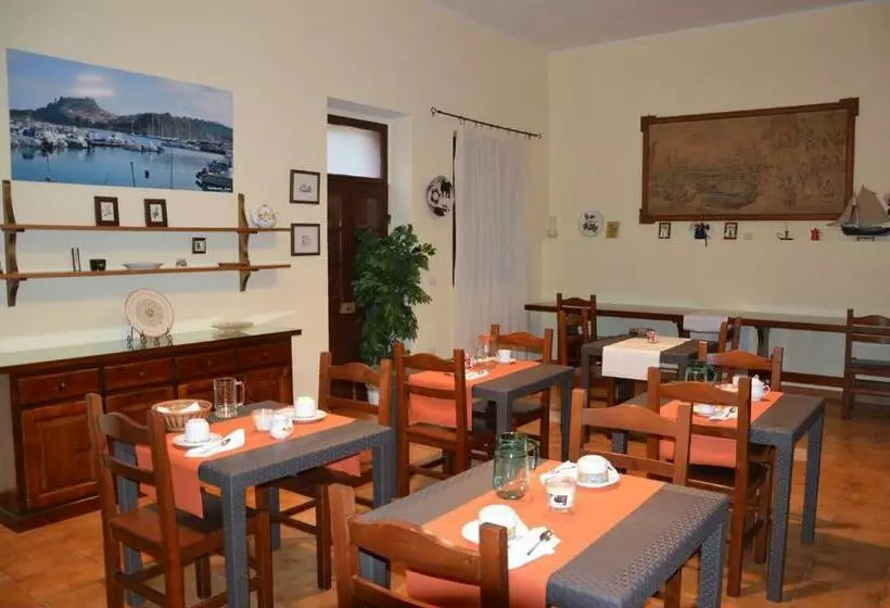 B&b Domus De Janas