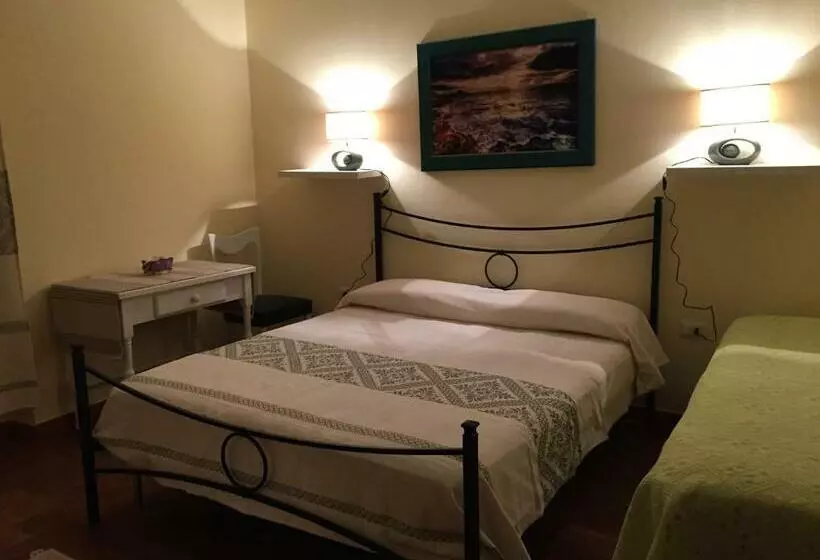 B&b Domus De Janas