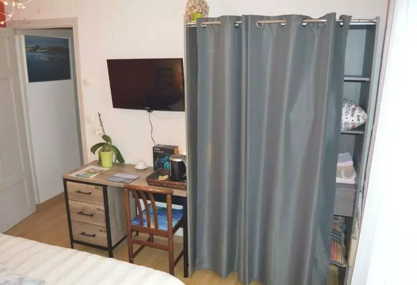 Aamiaismajoitus (B&B) Chez Pierrette