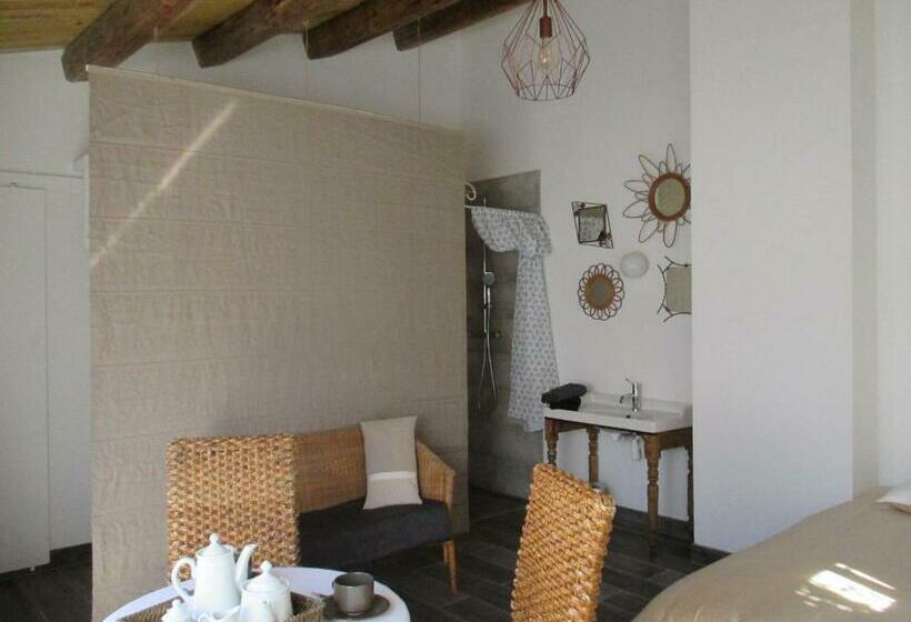 مبيت وإفطار La Maison Salée