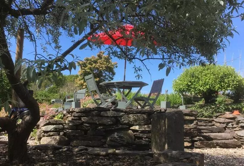 Garth Engan Private Self Contained B&b With Garden Area