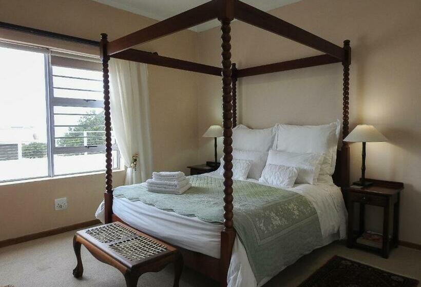 膳宿费 At 29 Columba