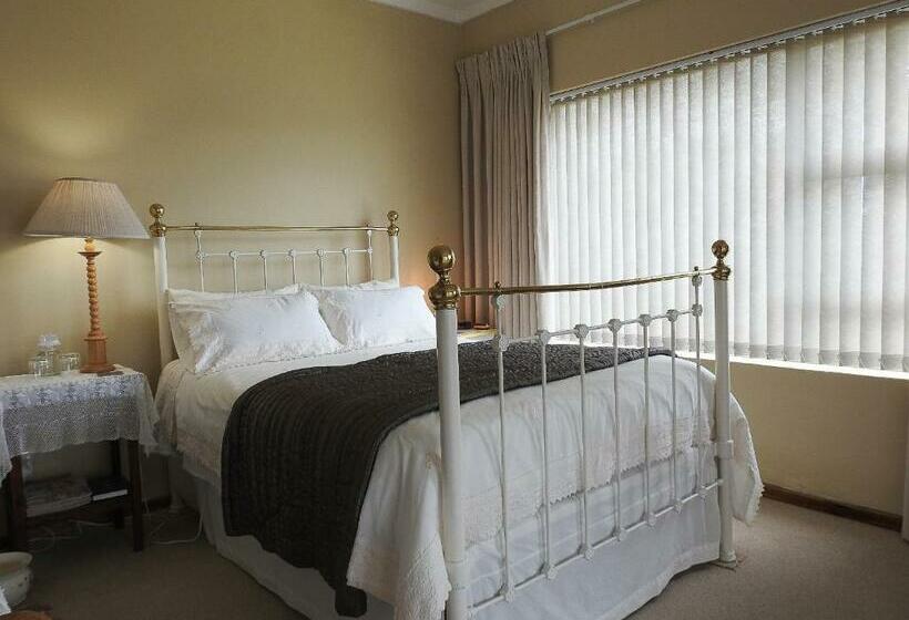 膳宿费 At 29 Columba