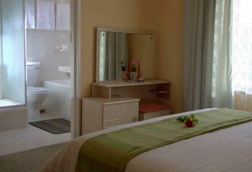 بنسيون Dolphins View Self Catering Guesthouse