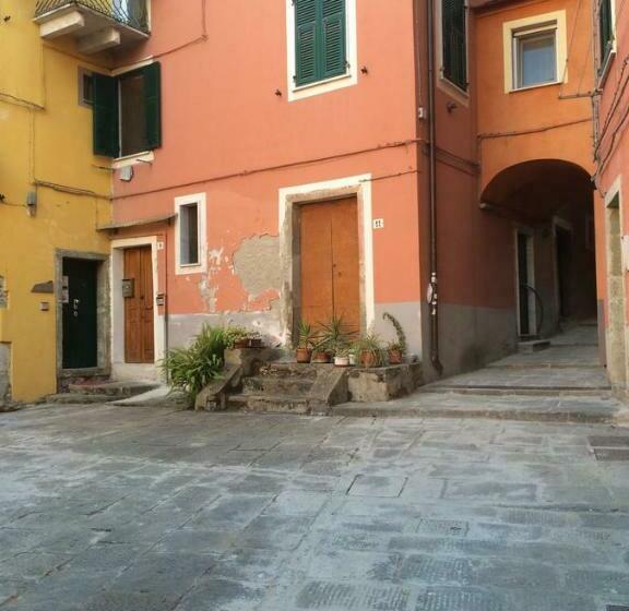 بنسيون Jolly Roger Affittacamere