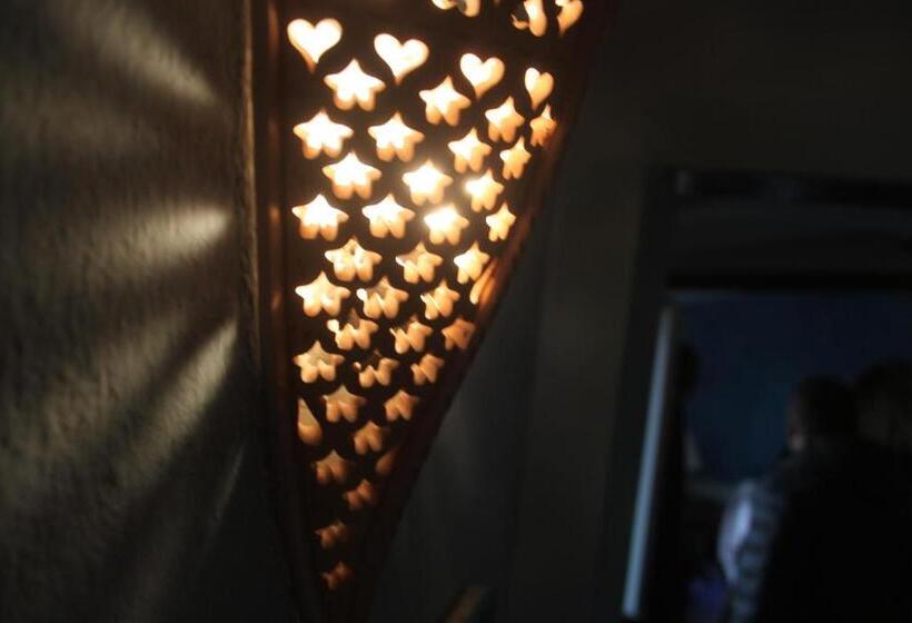 بنسيون Jolly Roger Affittacamere