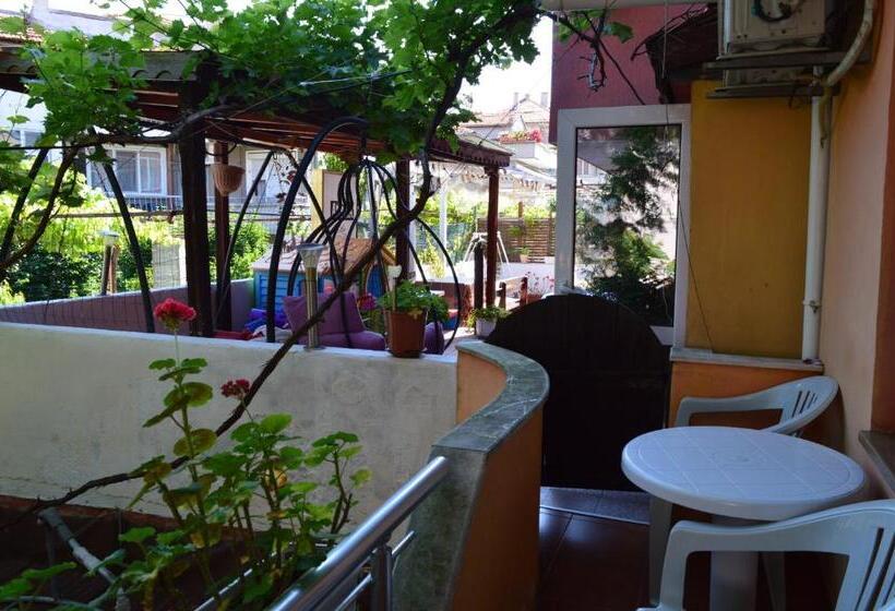 پانسیون Morska Zvezda Guest House