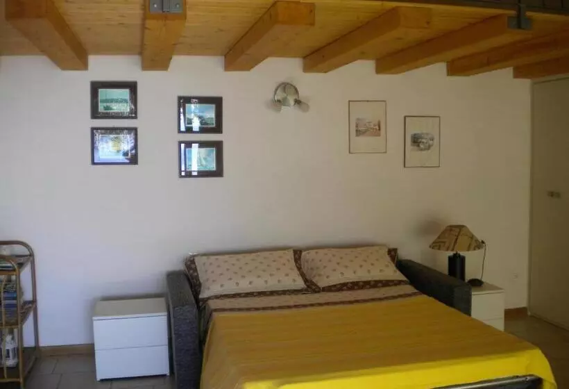 B&b Camister