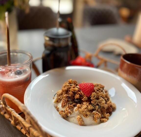 مبيت وإفطار Ferry House Holidays