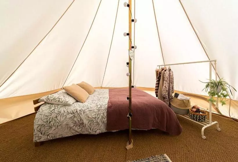 تختخواب و صبحانه Ferry House Holidays