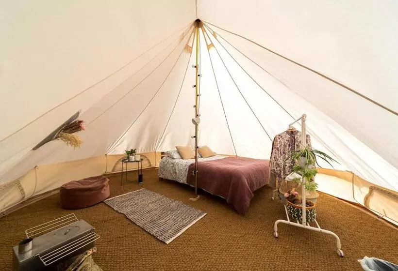 تختخواب و صبحانه Ferry House Holidays