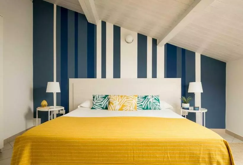Civico 64 Bed & Breakfast In Mansarda