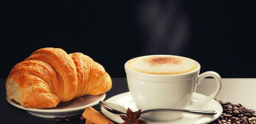 Civico 64 Bed & Breakfast In Mansarda