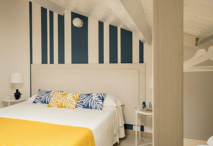 Civico 64 Bed & Breakfast In Mansarda