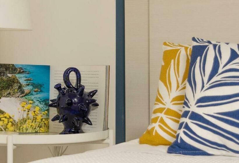 Civico 64 Bed & Breakfast In Mansarda