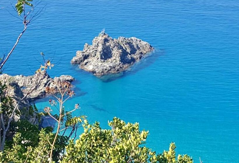 Civico 64 Bed & Breakfast In Mansarda