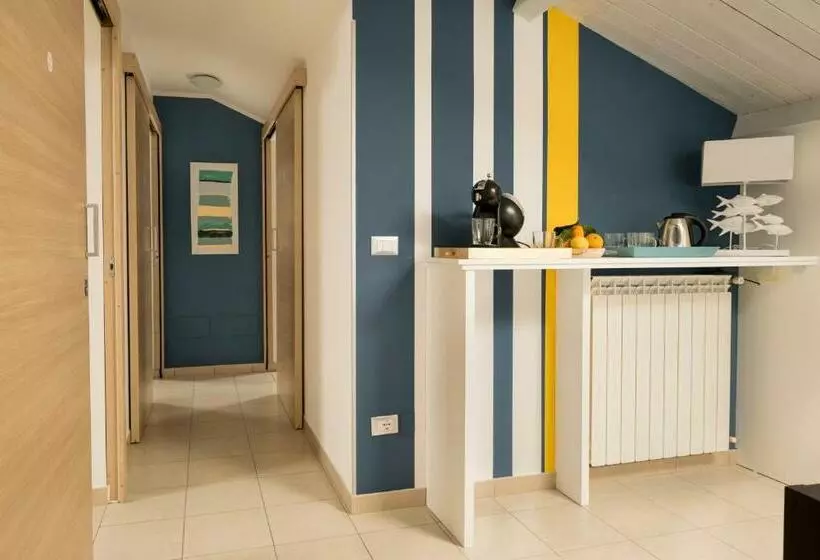 Civico 64 Bed & Breakfast In Mansarda