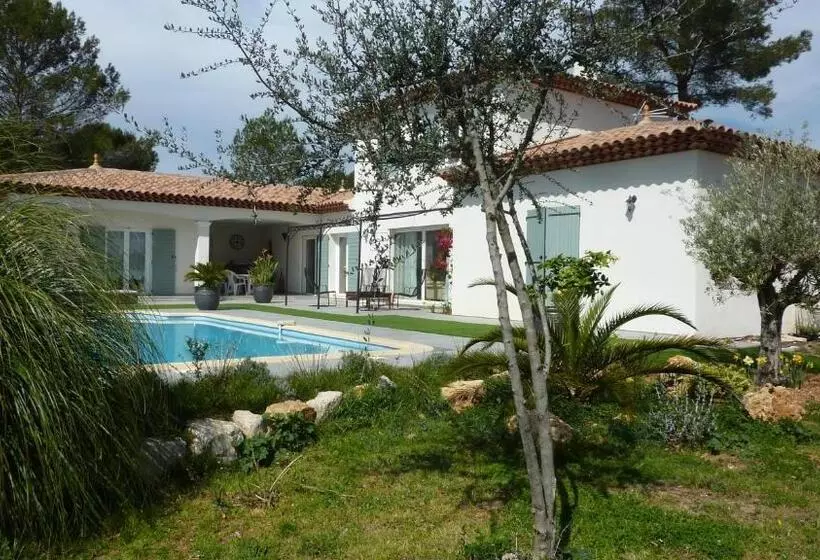 L Olivadou B&b