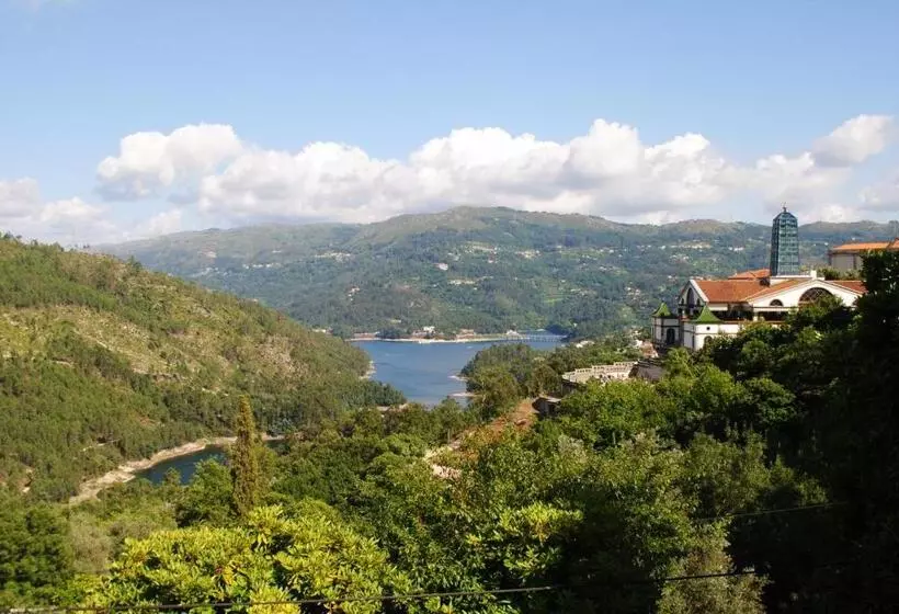 Majatalo Casa Dos Santos Alojamento   Guest House