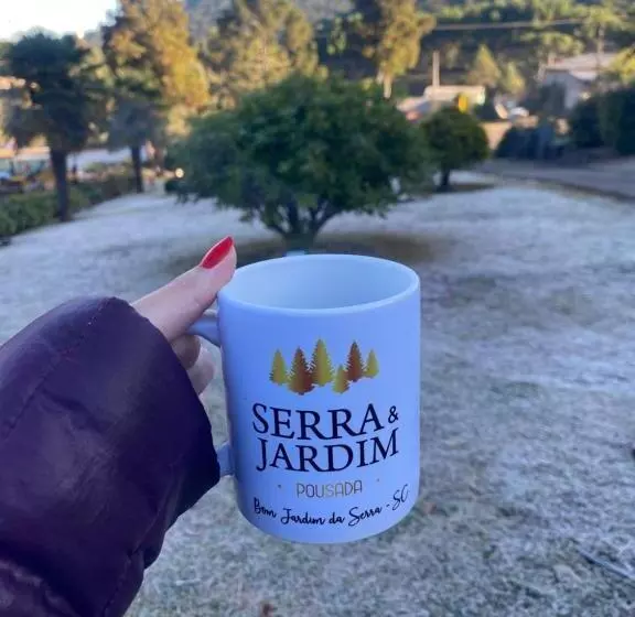 Majatalo Pousada Serra & Jardim