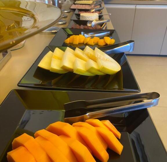 ペンション Pousada Serra & Jardim