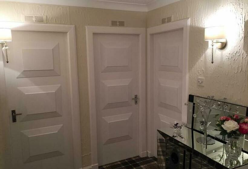 Pansiyon Southfork Villa Guesthouse