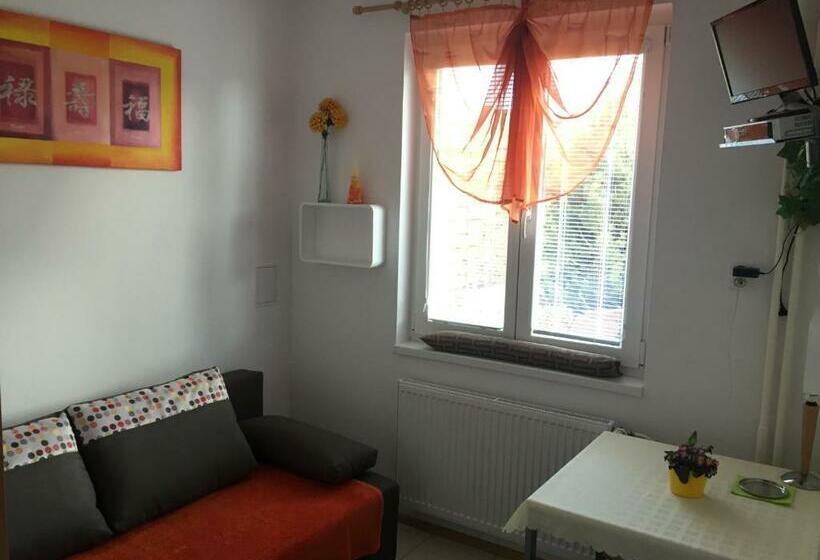 פנסיון Ubytování Abc