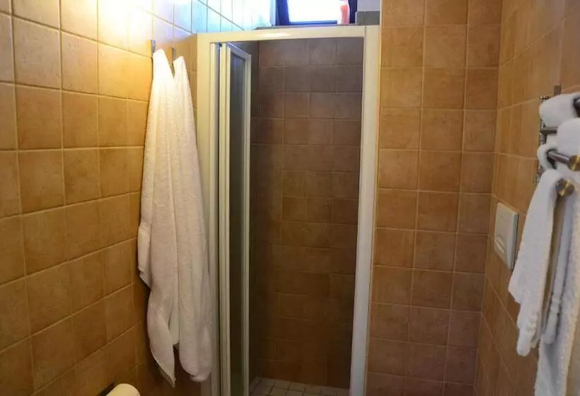 تختخواب و صبحانه Villa Lorenza