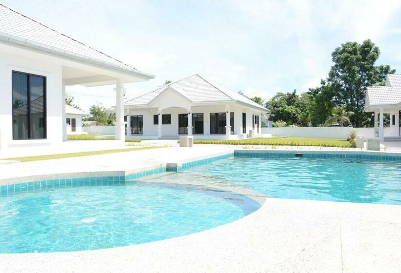 Mango Beach Resort Thailand