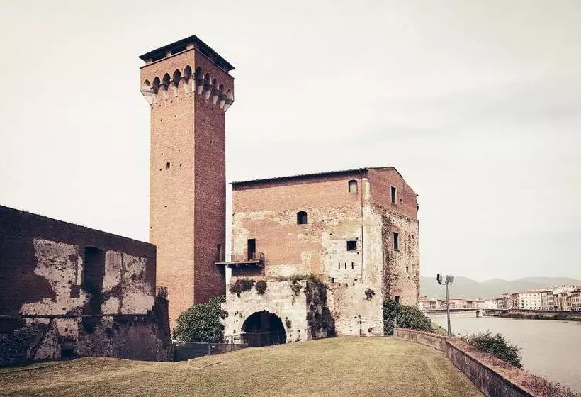 Pensione Almadelena Guest House