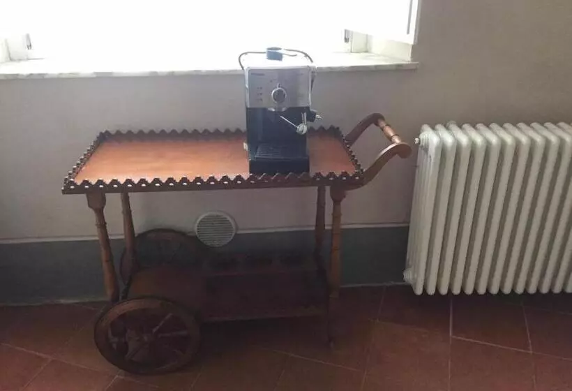 Pensione Almadelena Guest House