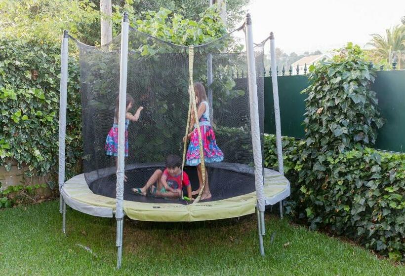 פנסיון Casal Dos 5