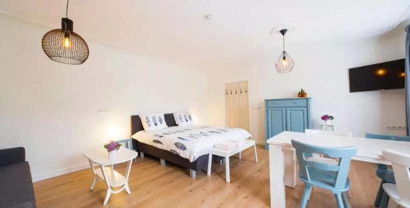 Aamiaismajoitus (B&B) Bij Jans