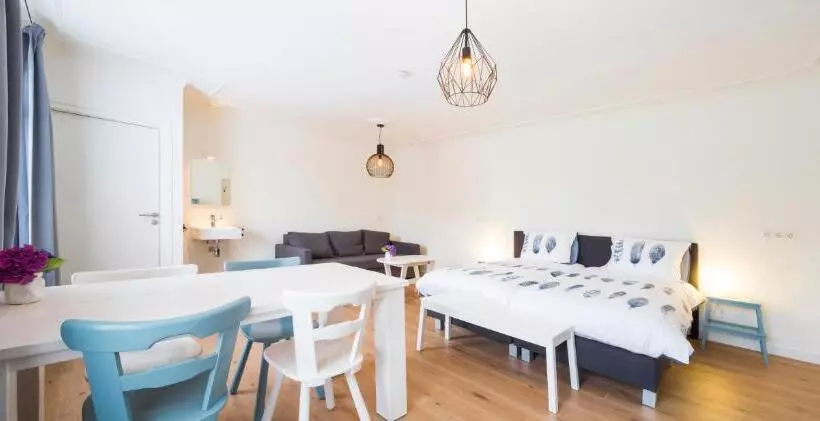 Aamiaismajoitus (B&B) Bij Jans