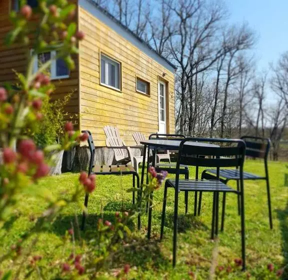 Aamiaismajoitus (B&B) Chambres D Hôtes Le Cartounier