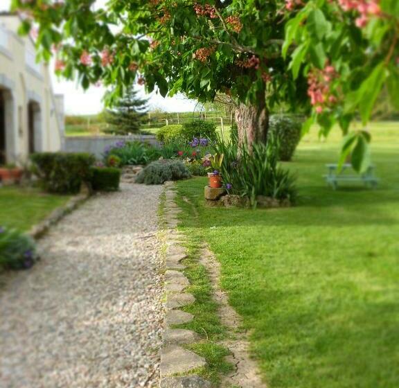 Bed and Breakfast Chambres D Hôtes Le Cartounier