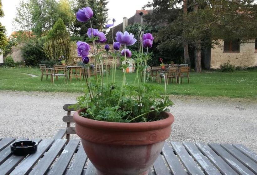 مبيت وإفطار Forest Farm