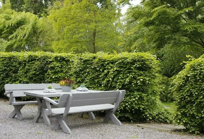 Aamiaismajoitus (B&B) Housing De Brouwerij