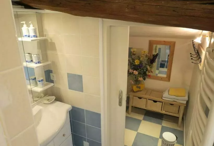 ベッドアンドブレックファースト L Aubinoise