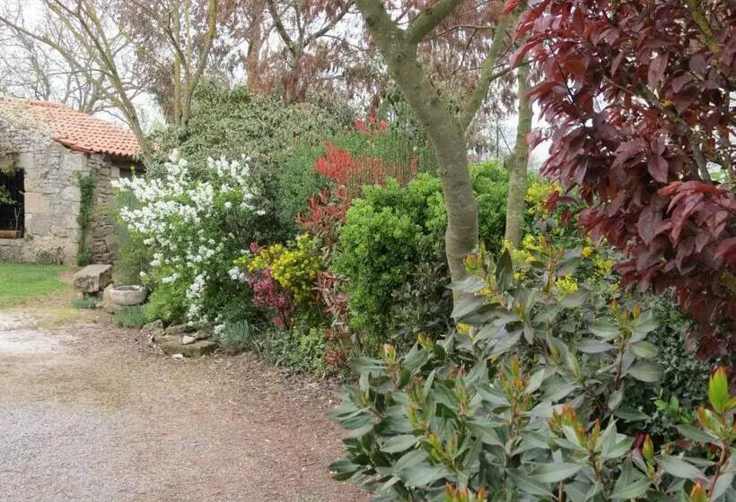 ベッドアンドブレックファースト L Aubinoise