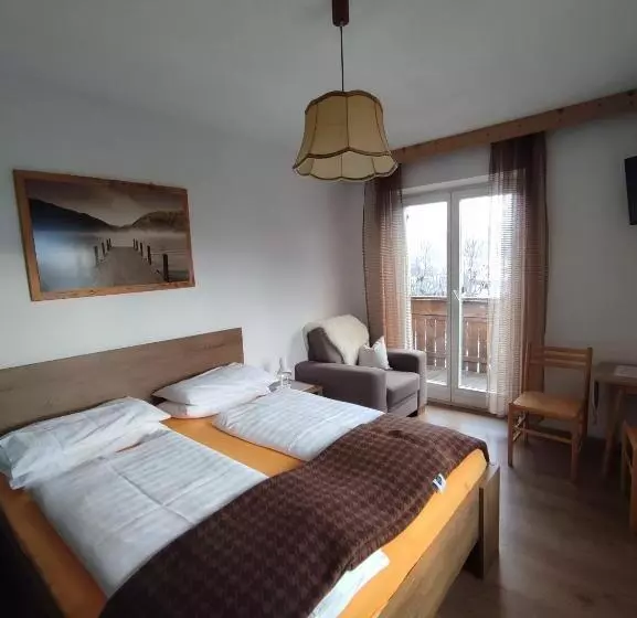 پانسیون Garni Hattlerhof B&b