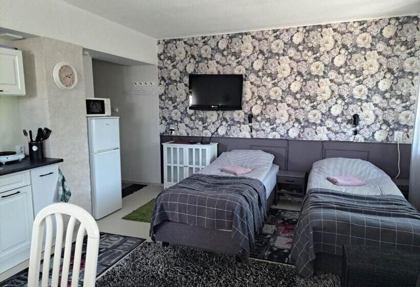 پانسیون Kullerkupu Hostel