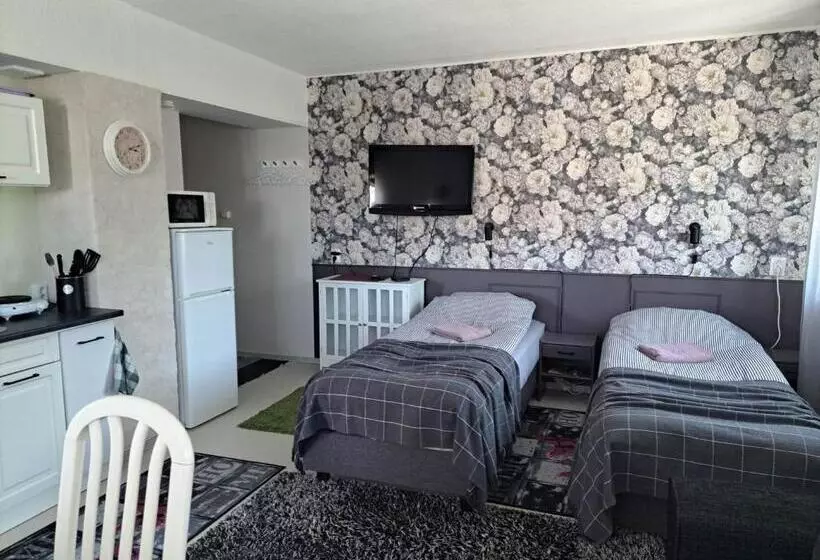 پانسیون Kullerkupu Hostel