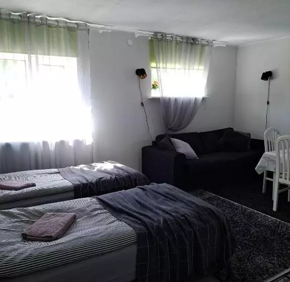 پانسیون Kullerkupu Hostel