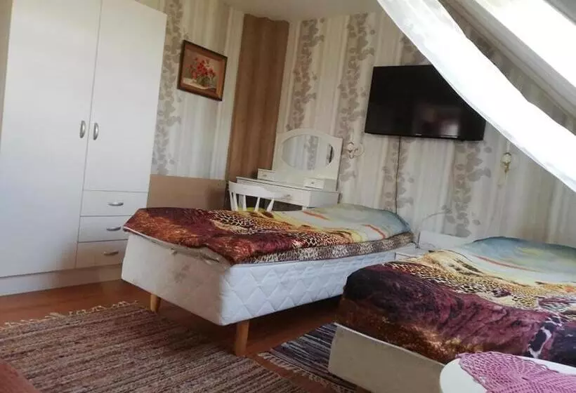 پانسیون Kullerkupu Hostel