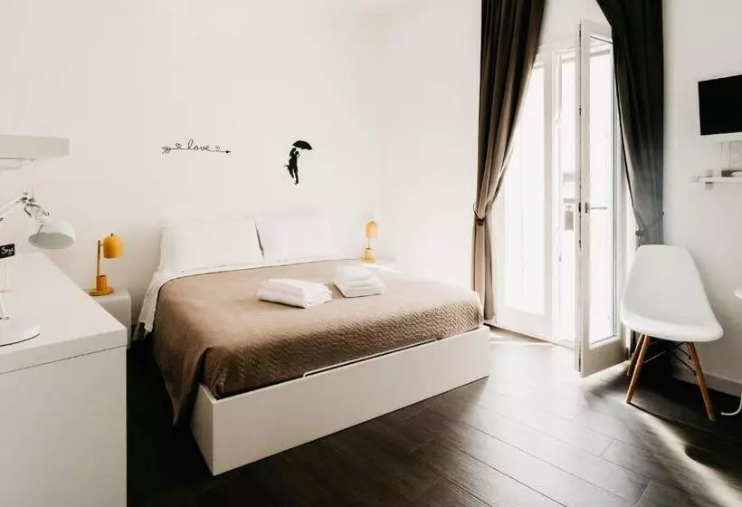 پانسیون Le Contrade Vico Alba