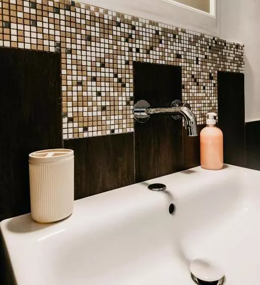 پانسیون Le Contrade Vico Alba