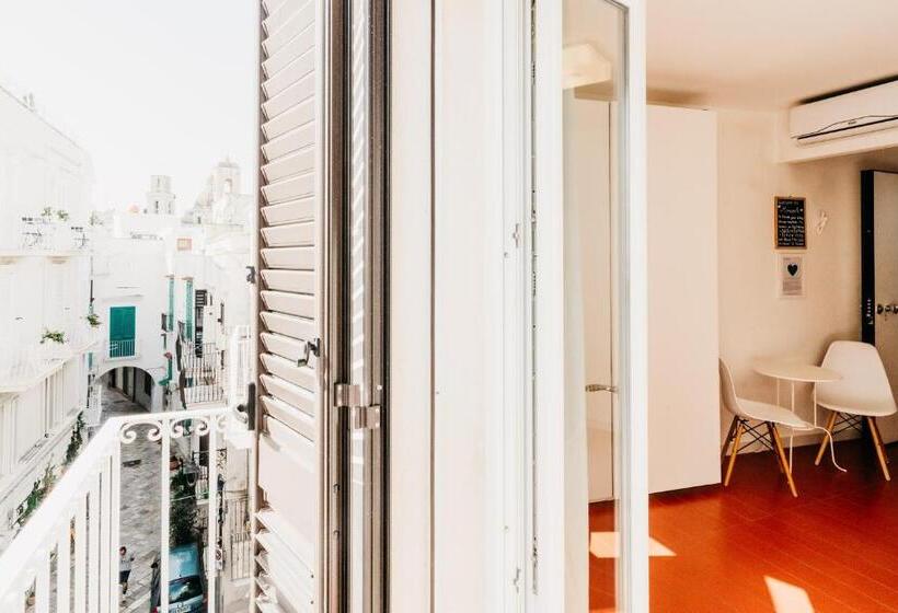 ペンション Le Contrade Vico Alba