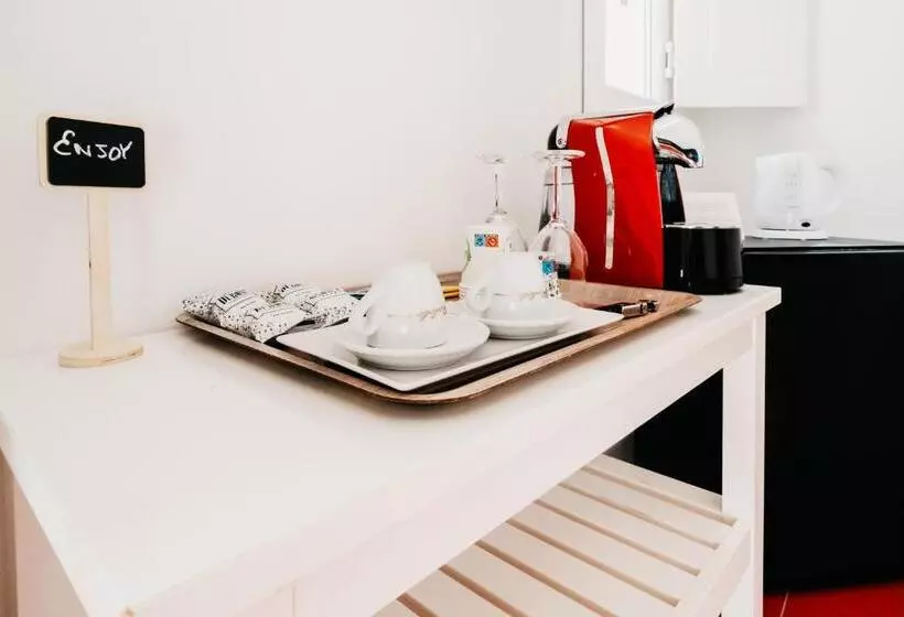 پانسیون Le Contrade Vico Alba